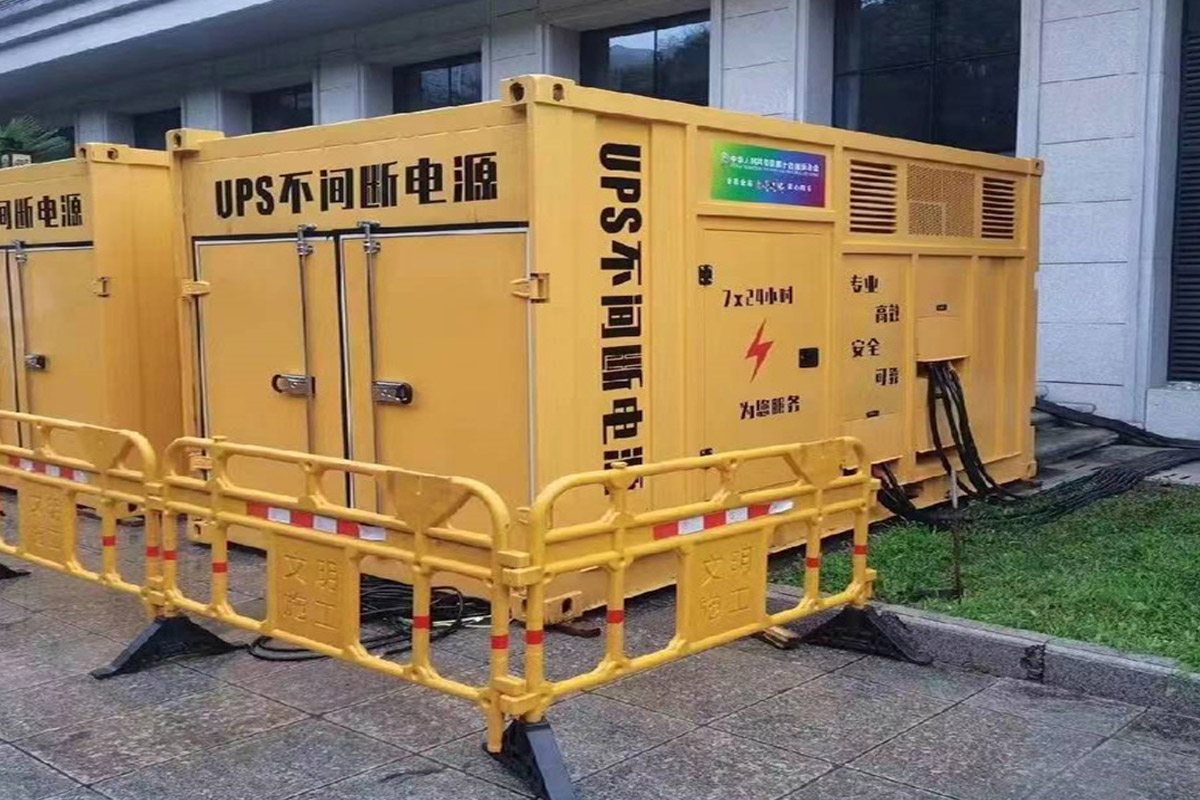 郊区发电机租赁施工现场